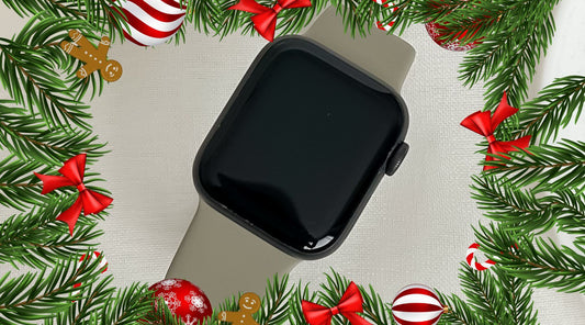 Red And Green Festive Christmas Apple Watch Straps by DiscountAStraps