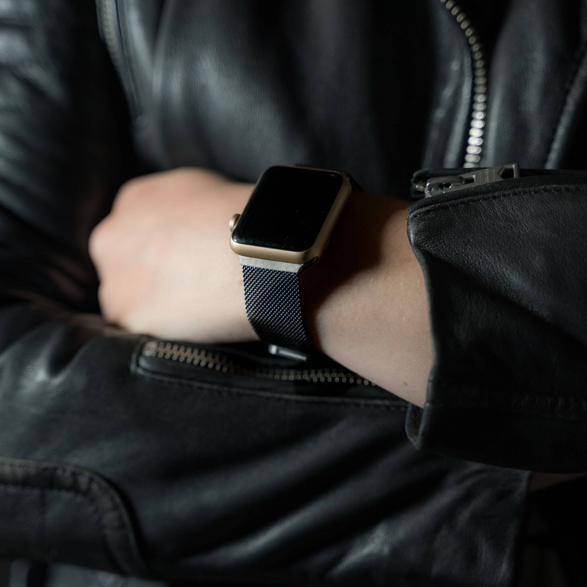 Apple Watch with Milanese Mesh Watch Strap in Graphite Grey from DiscountAStraps